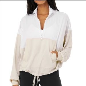 Alo City Girl Pullover Quarter Zip Windbreaker in White/ Cream